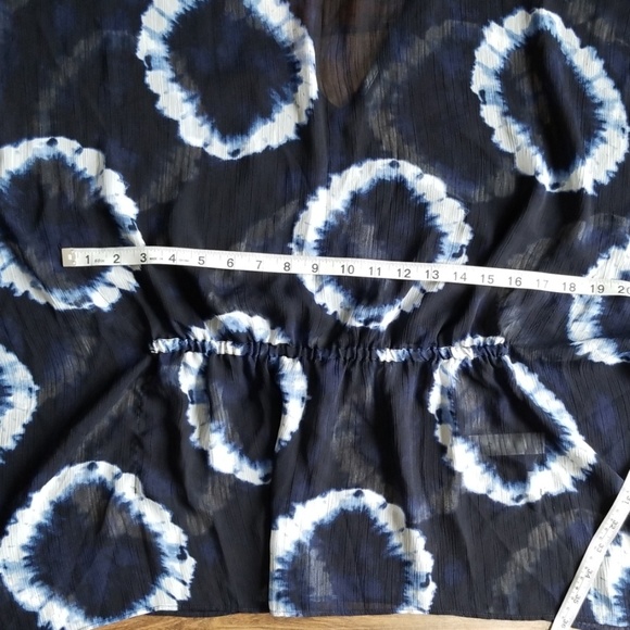 Ann Taylor Loft sheer flowy top - Picture 7 of 8